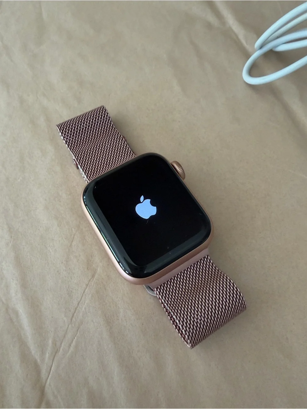Apple Rose Gold Smartwatch with Rose Gold Milanese Band